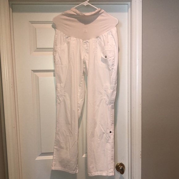 🤰Maternity White Crop Pants🤰 - Picture 7 of 14